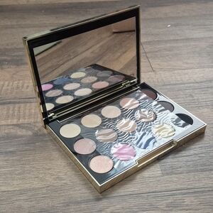 Urban Decay Eyeshadow Palette with Mirror
